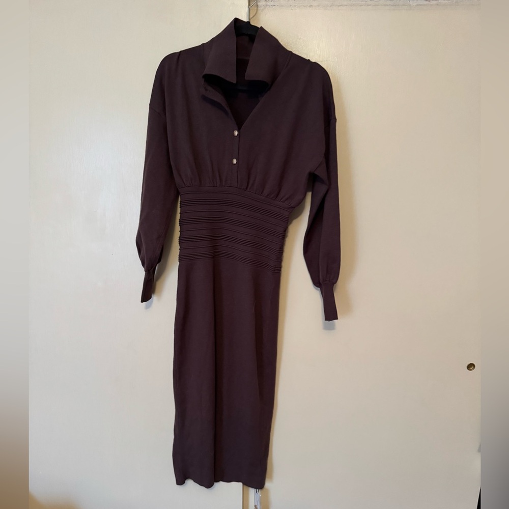 Commense NWT brown midi dress with gold buttons, body con knit sweater ribbed - Picture 2 of 6